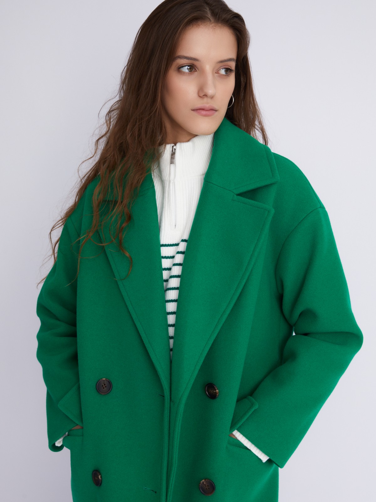 Длинное пальто оверсайз силуэта без утеплителя на пуговицах с поясом zolla 023335857024, цвет зеленый, размер XS - фото 3