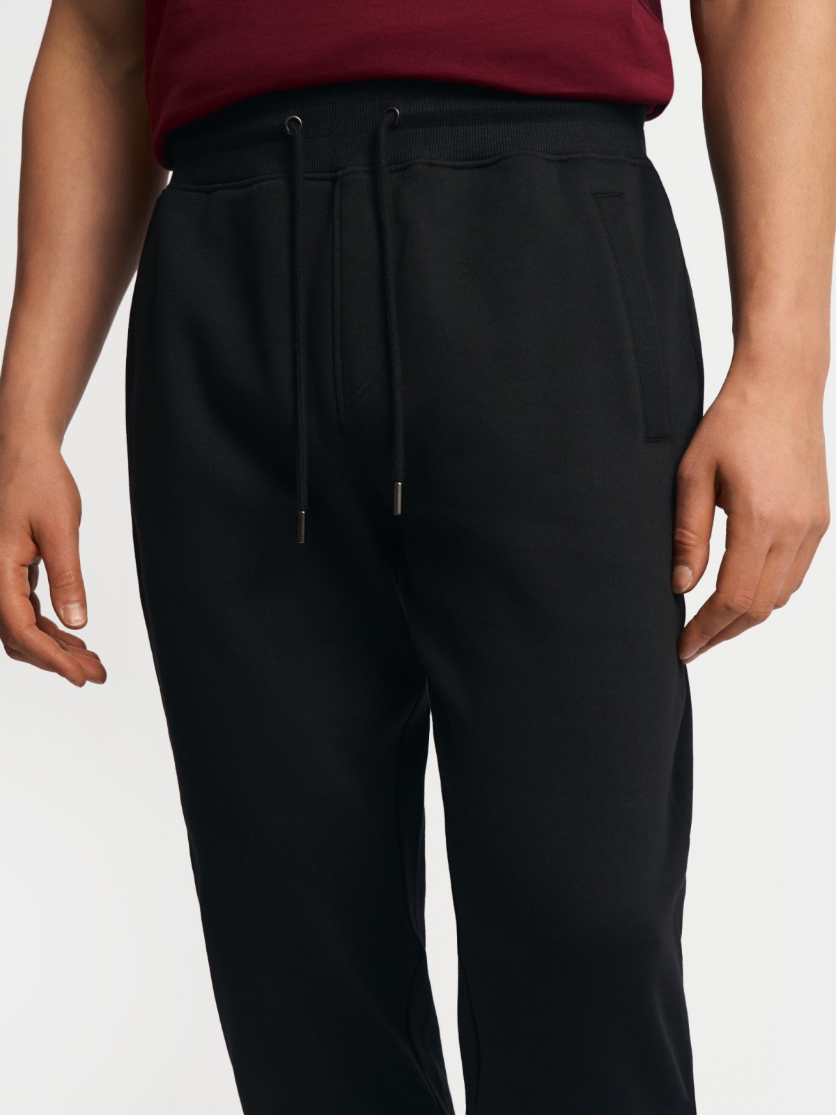 Тёплые трикотажные брюки-джоггеры с начёсом