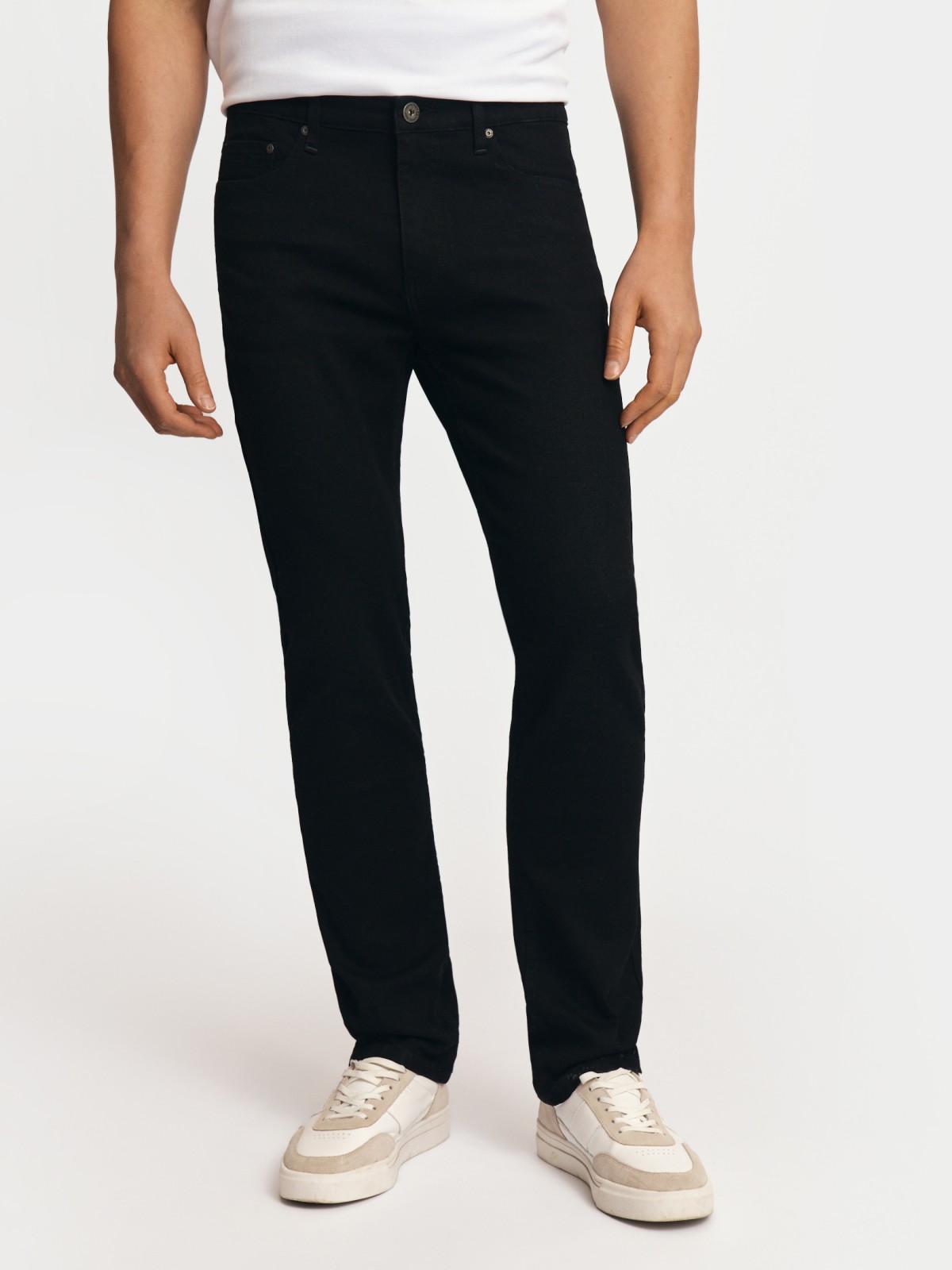 Джинсы фасона Slim