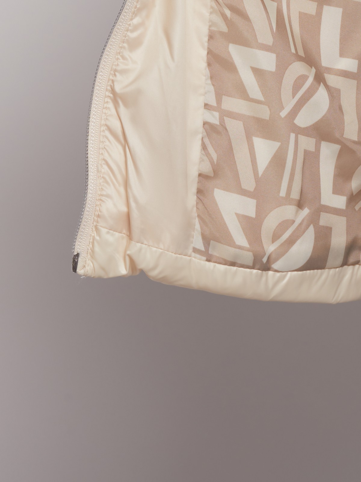 Лёгкая куртка с воротником-стойкой zolla 022335102204, цвет молоко, размер XS - фото 4