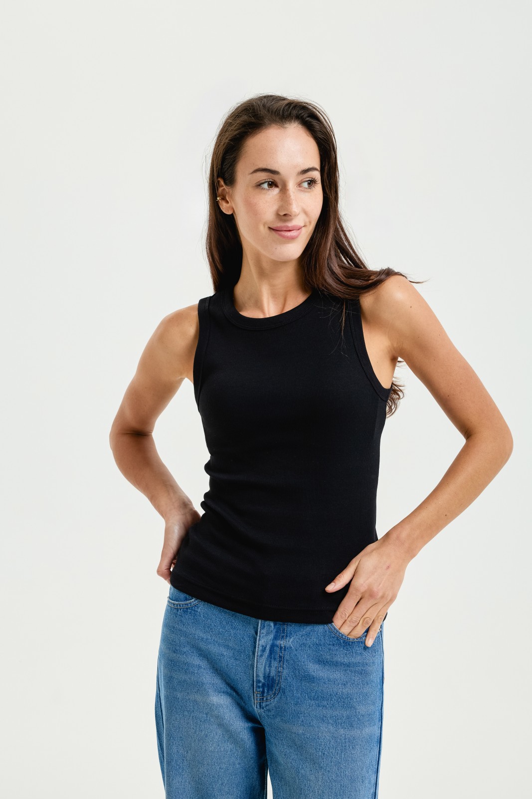 Майка из хлопка без рукавов