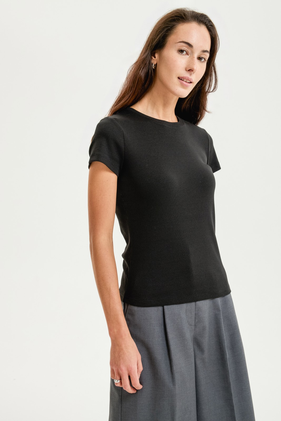 Футболка из хлопка однотонная