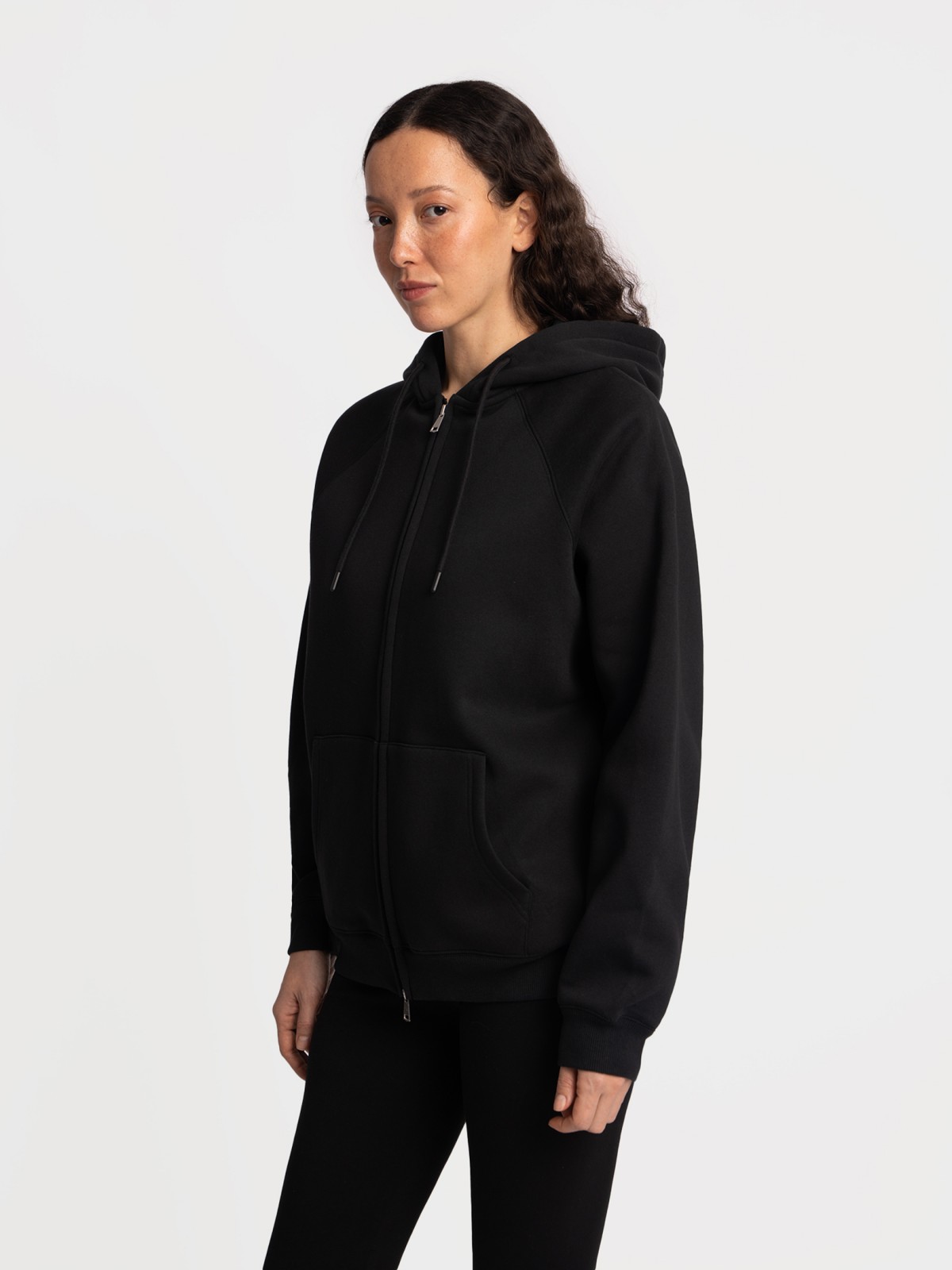 Утеплённая толстовка на молнии с начёсом