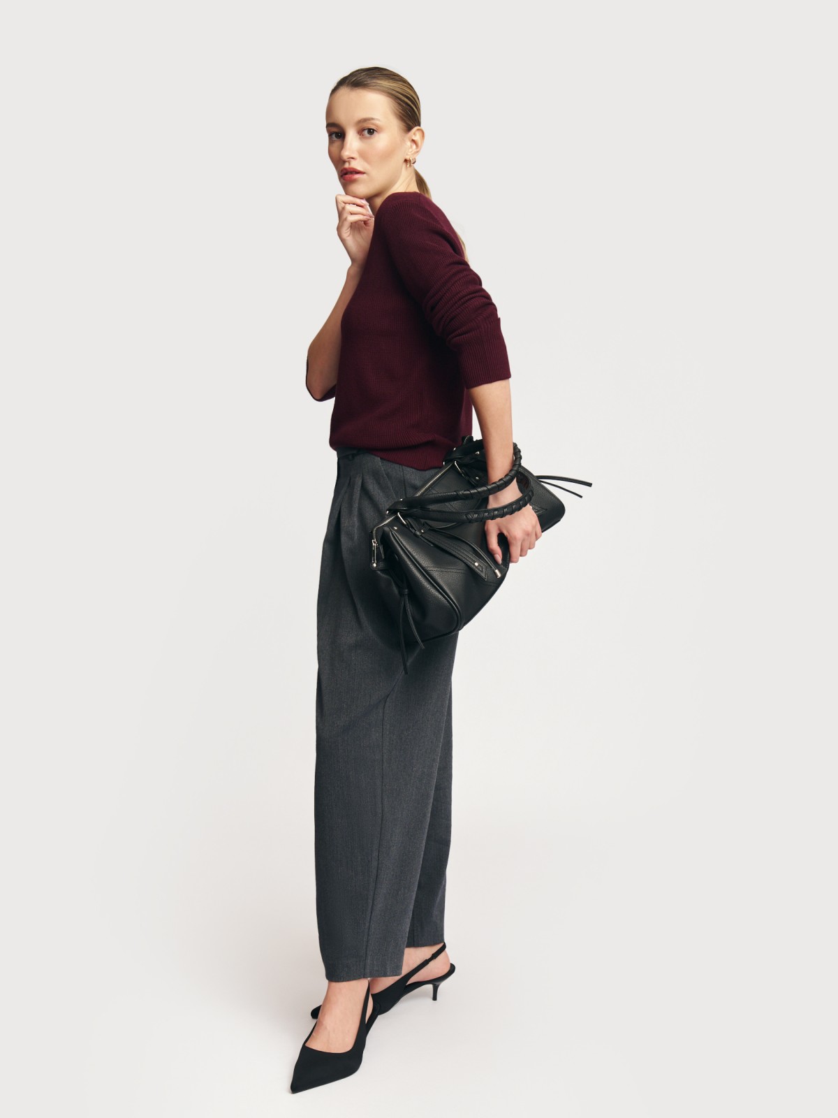 Вязаный джемпер из акрила с длинным рукавом