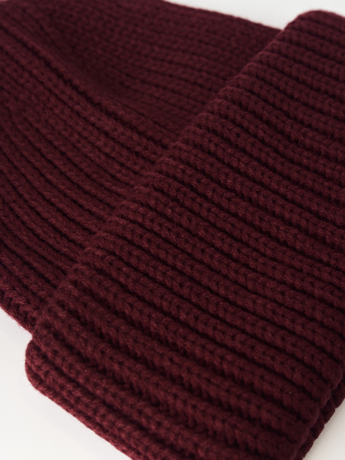 Вязаная шапка-бини