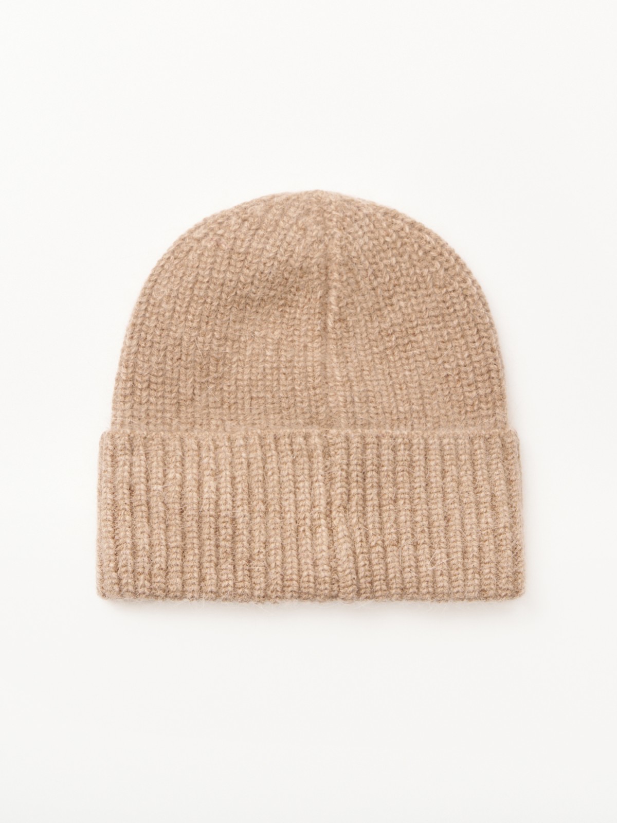 Вязаная шапка-бини с шерстью