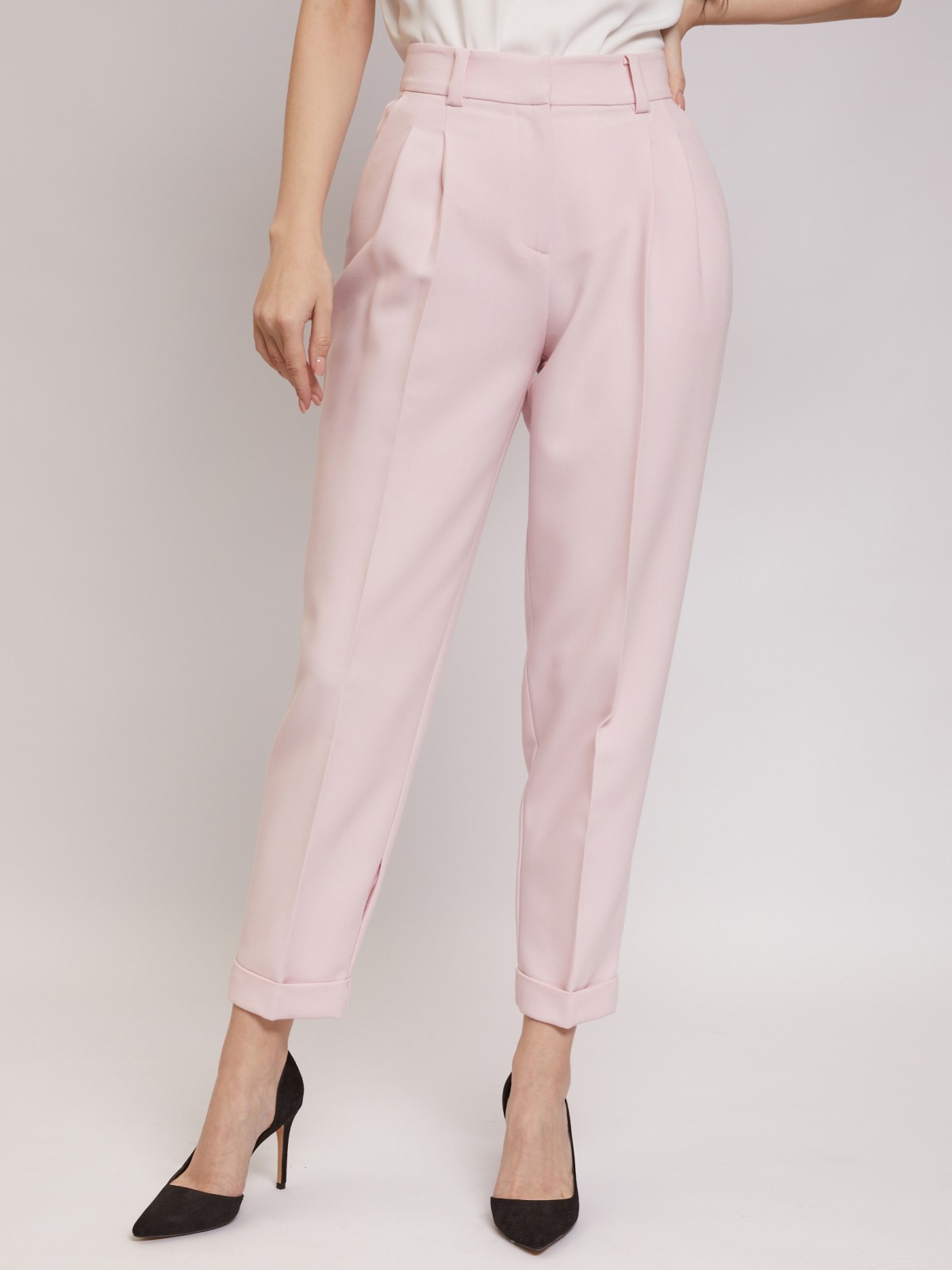 Брюки фасона Carrot