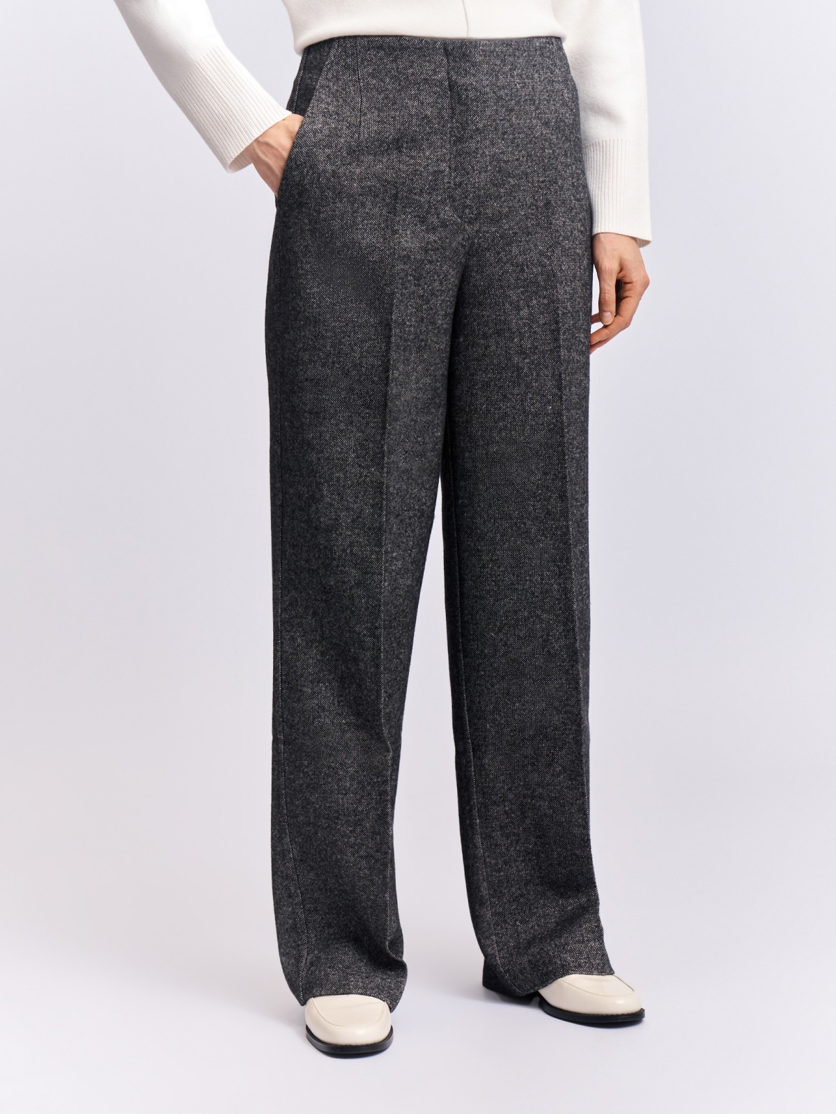 Прямые брюки со стрелками