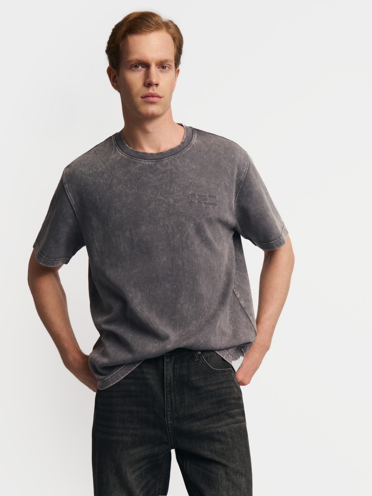 Футболка из хлопка с вышивкой