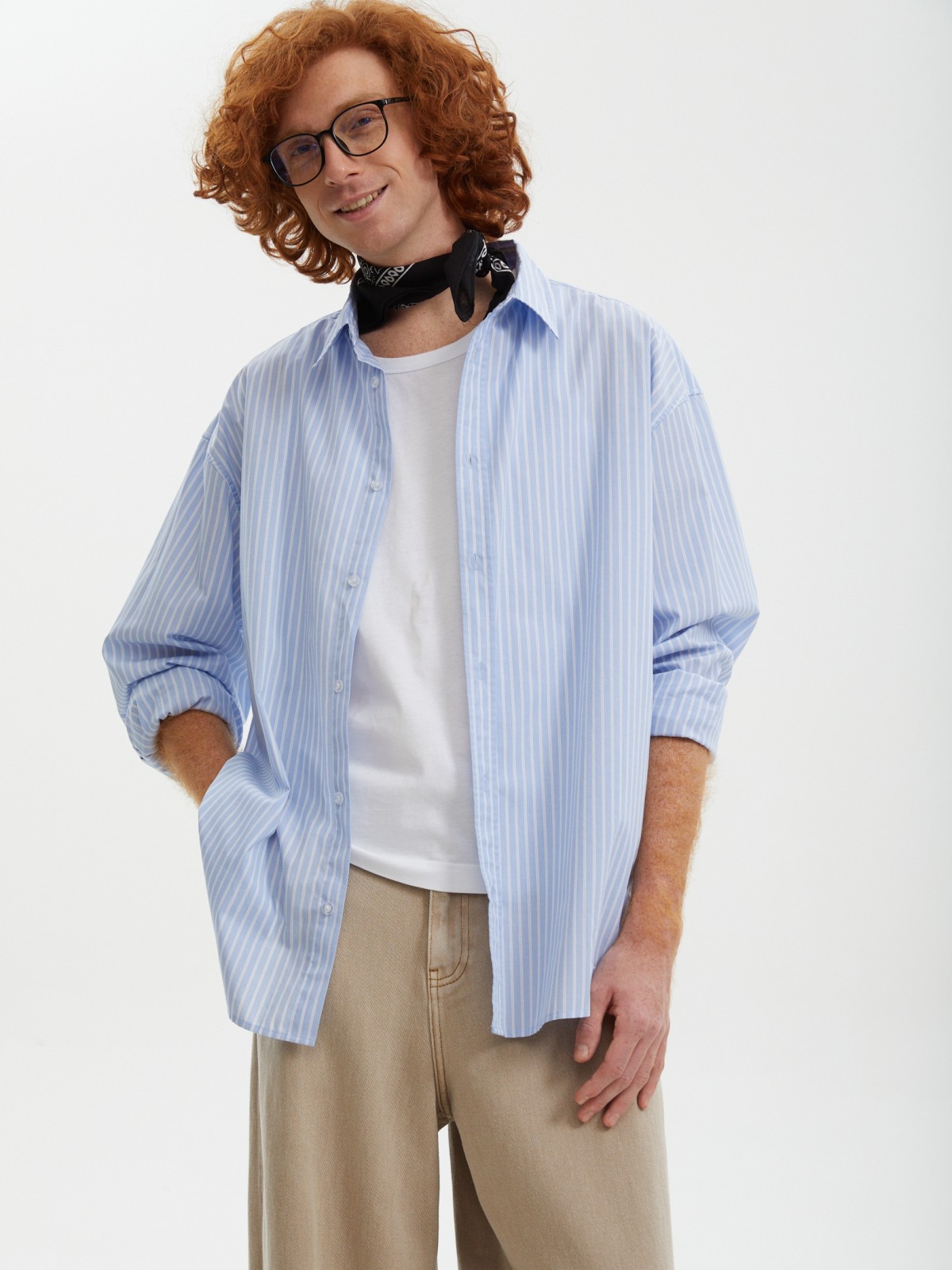 Офисная рубашка прямого силуэта с узором в полоску