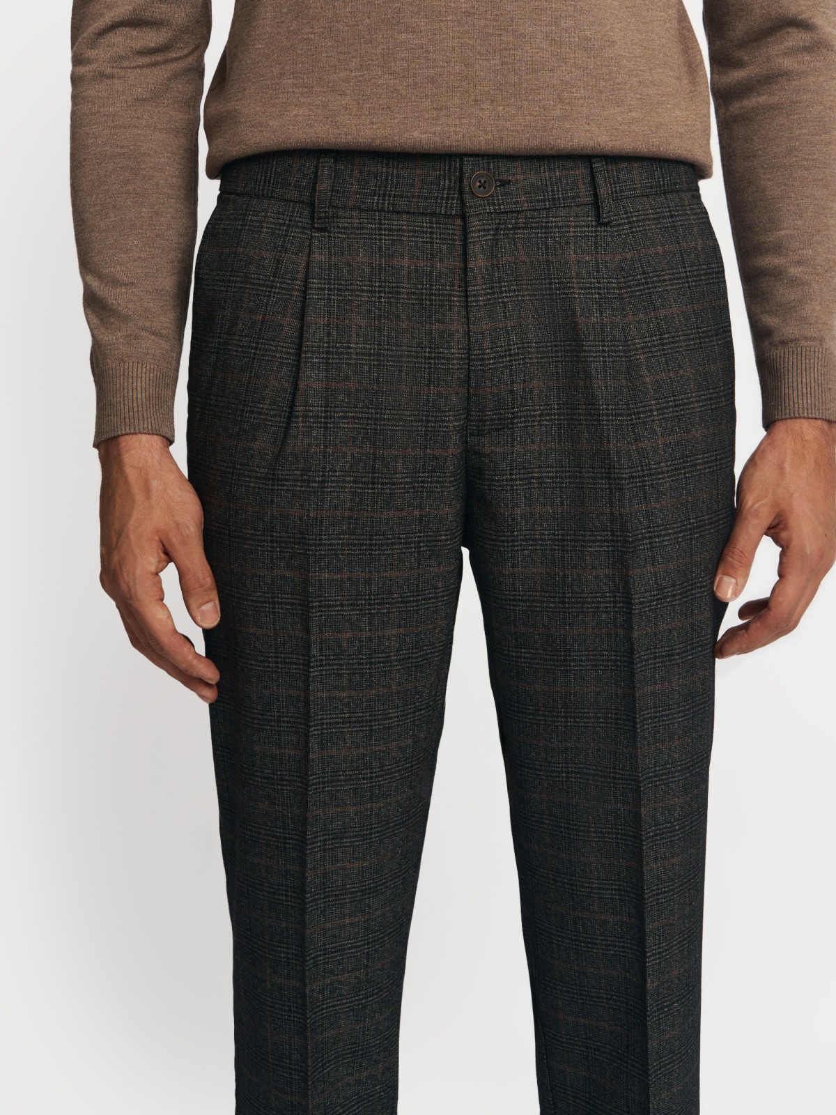 Брюки силуэта Tapered в клетку с поясом на резинке