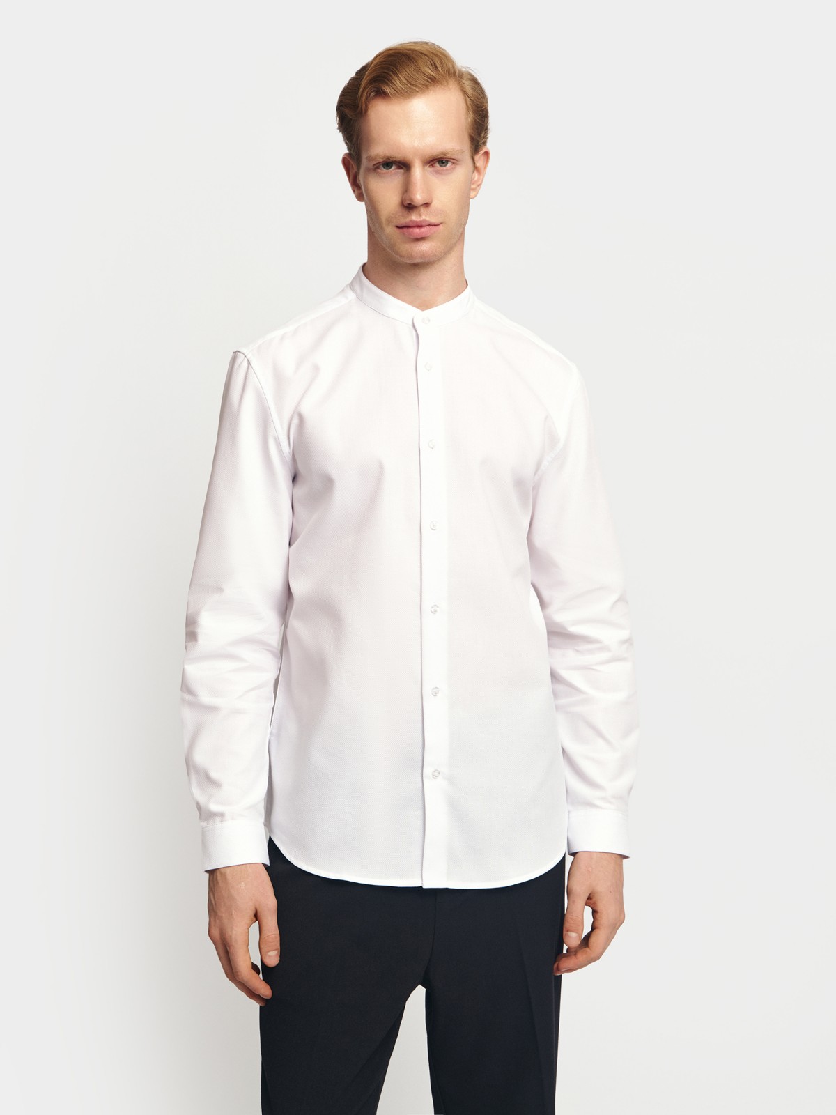 Офисная рубашка с воротником-стойкой и длинным рукавом