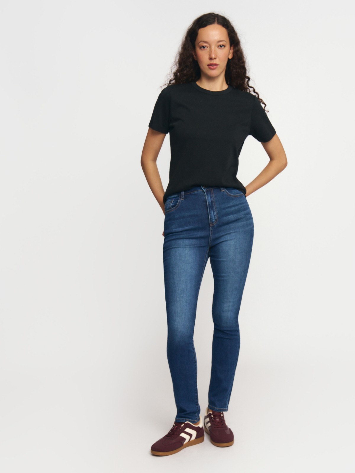 Джинсы силуэта Skinny с высокой посадкой