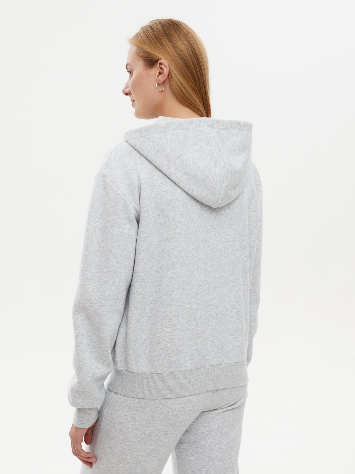 Утеплённая толстовка на молнии с начёсом