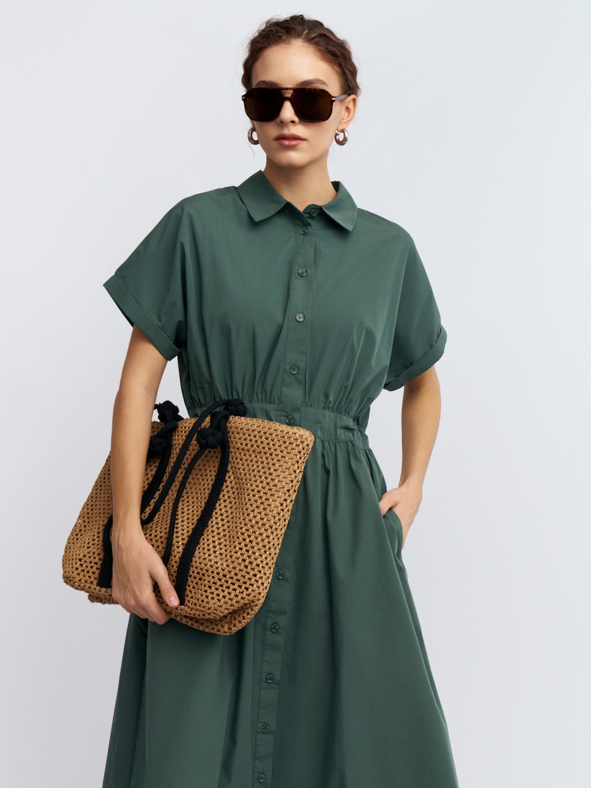 Платье-рубашка миди на резинке