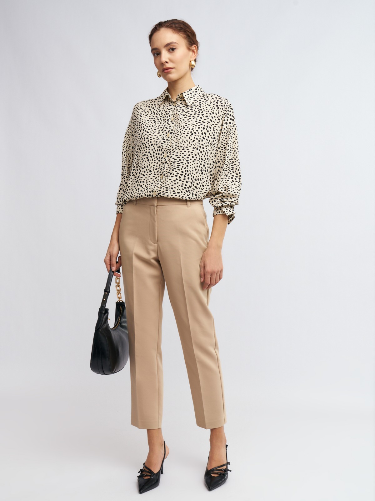 Офисные брюки силуэта Slim со стрелками