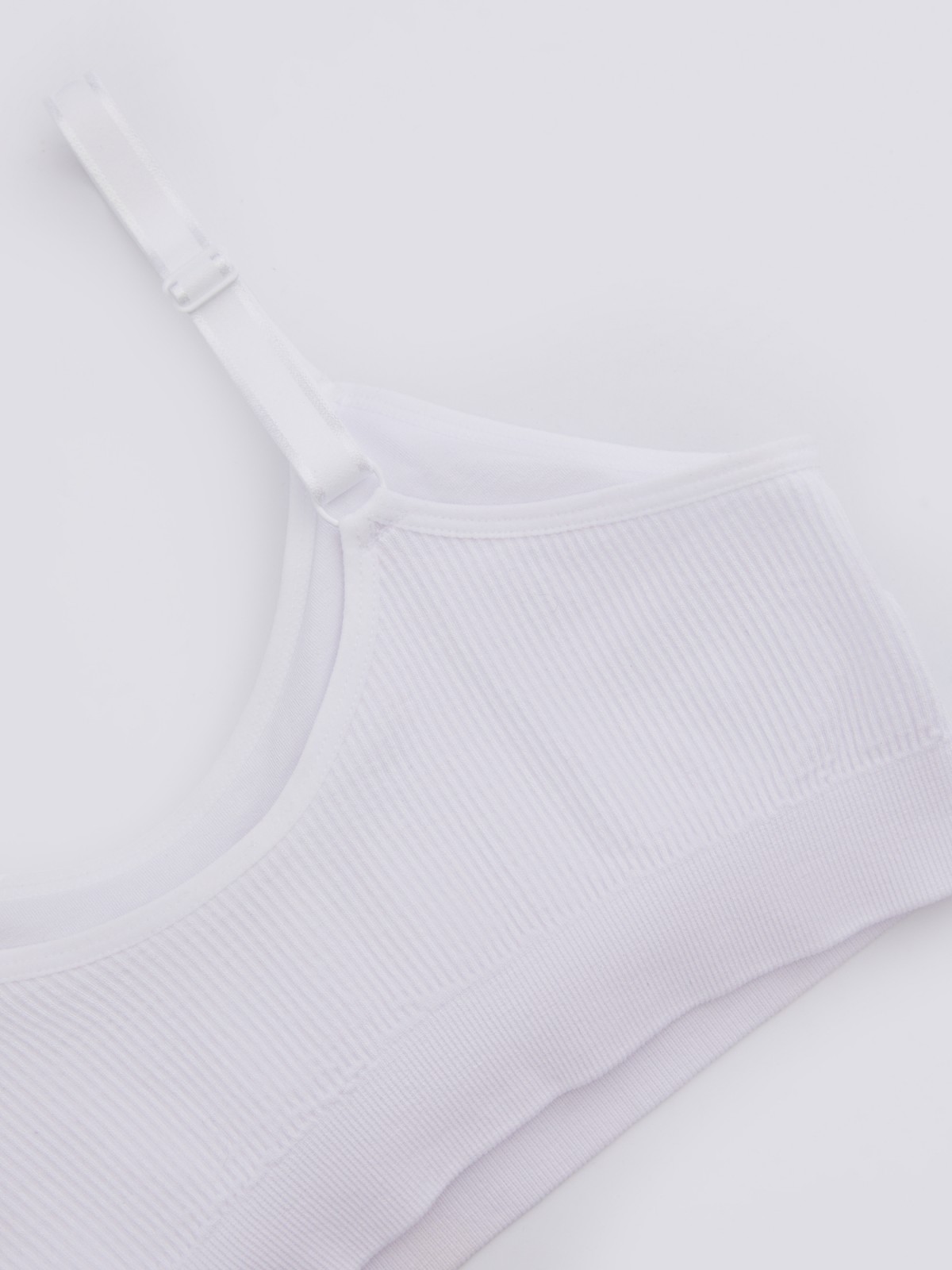 Бельевой бюстгальтер-топ без косточек