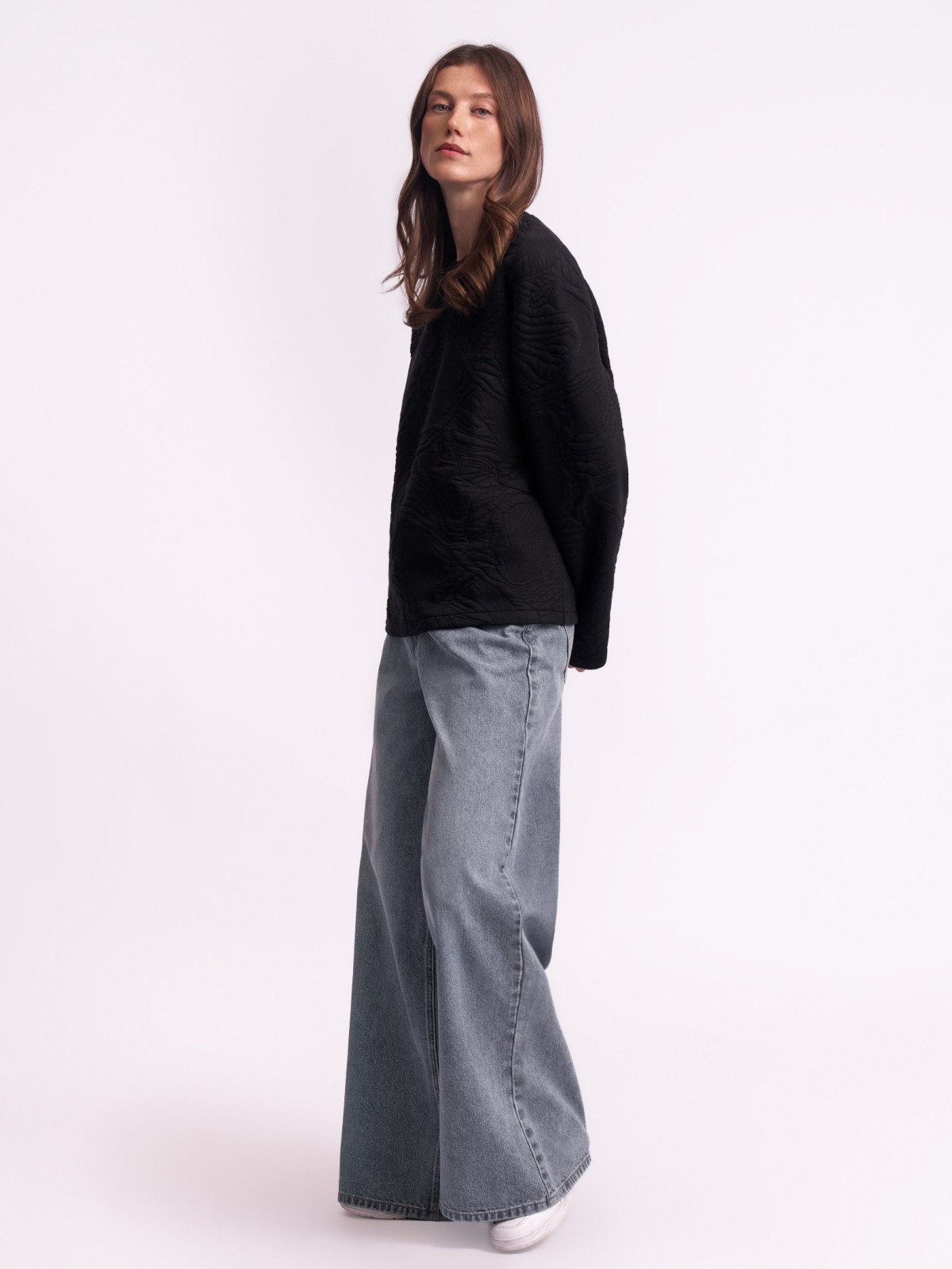 Свитшот с фактурным узором