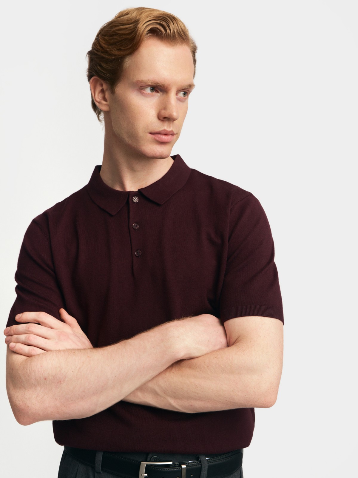 Трикотажный джемпер поло с коротким рукавом