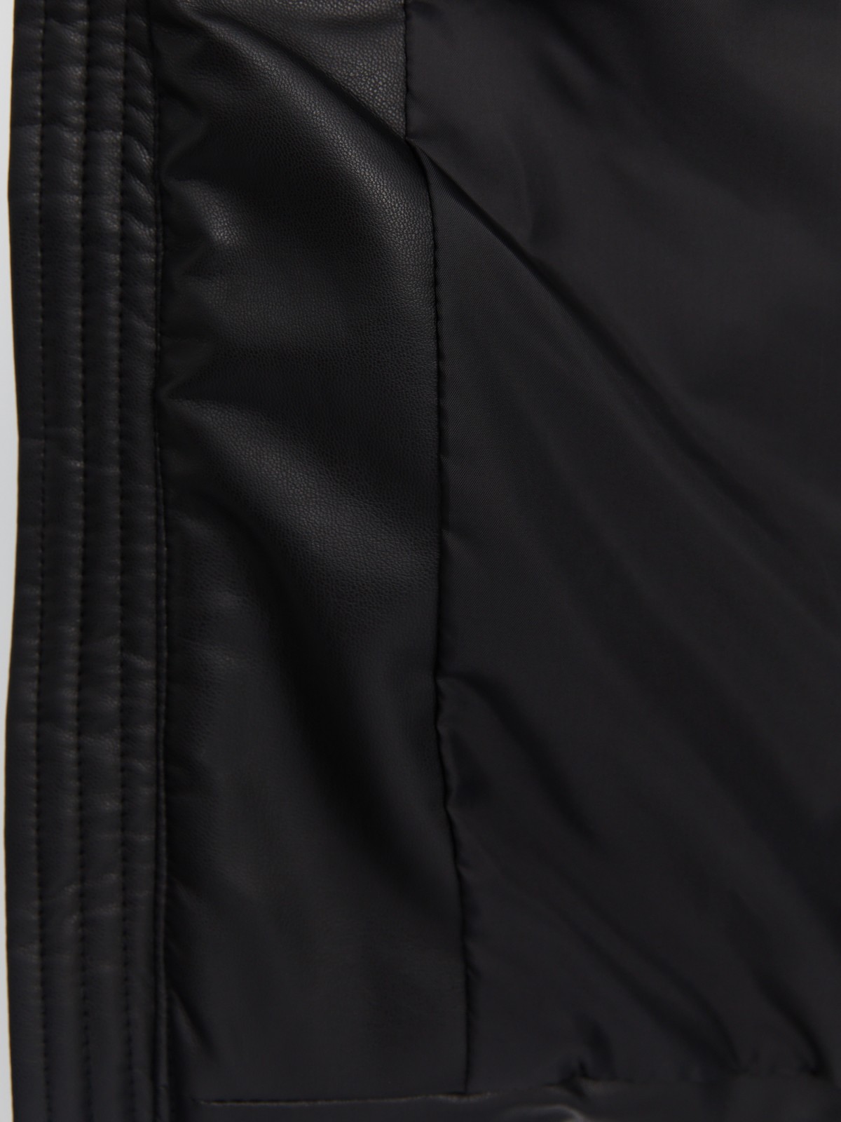 Тёплая стёганая куртка из экокожи на синтепоне с воротником-стойкой zolla 013345150014, цвет черный, размер S - фото 5
