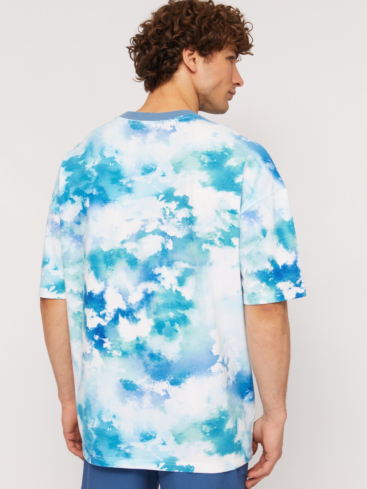 Футболка оверсайз из хлопка с тай-дай принтом