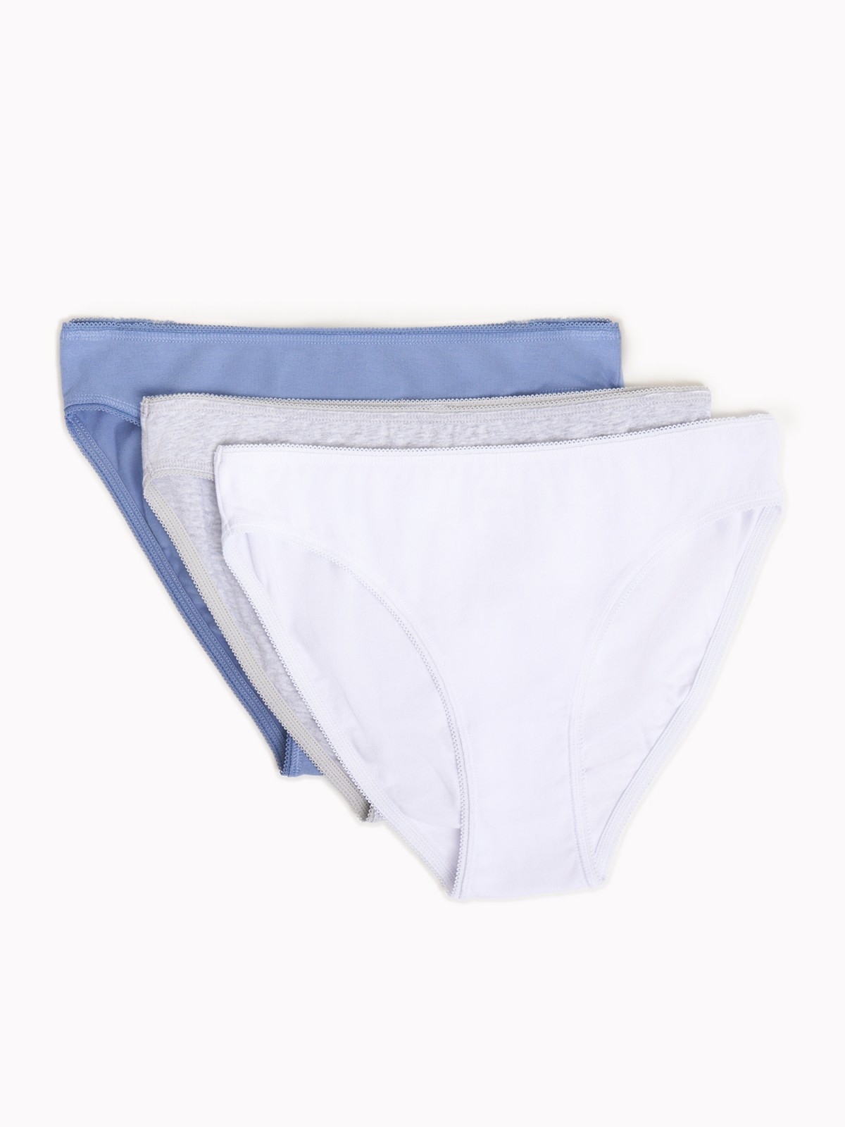 Набор однотонных трусов (3 шт. в комплекте)