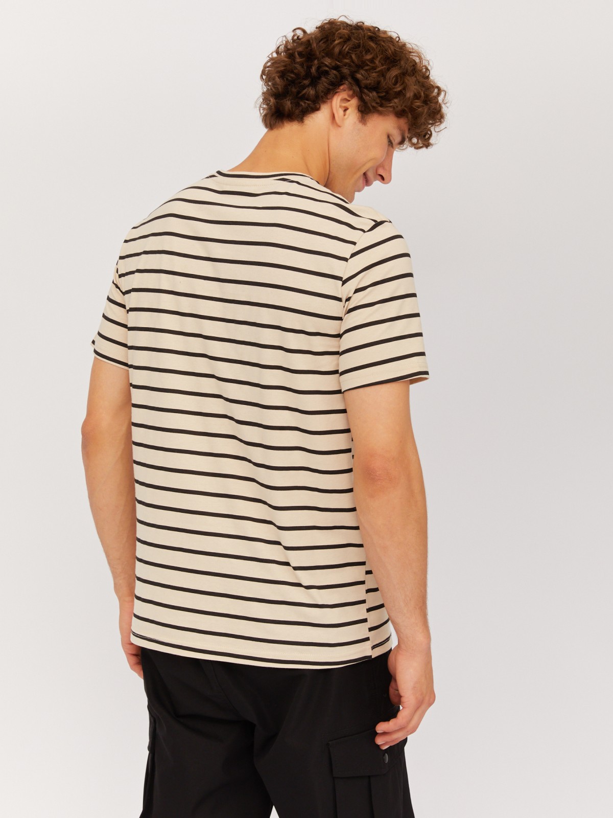 Футболка из хлопка с узором в полоску