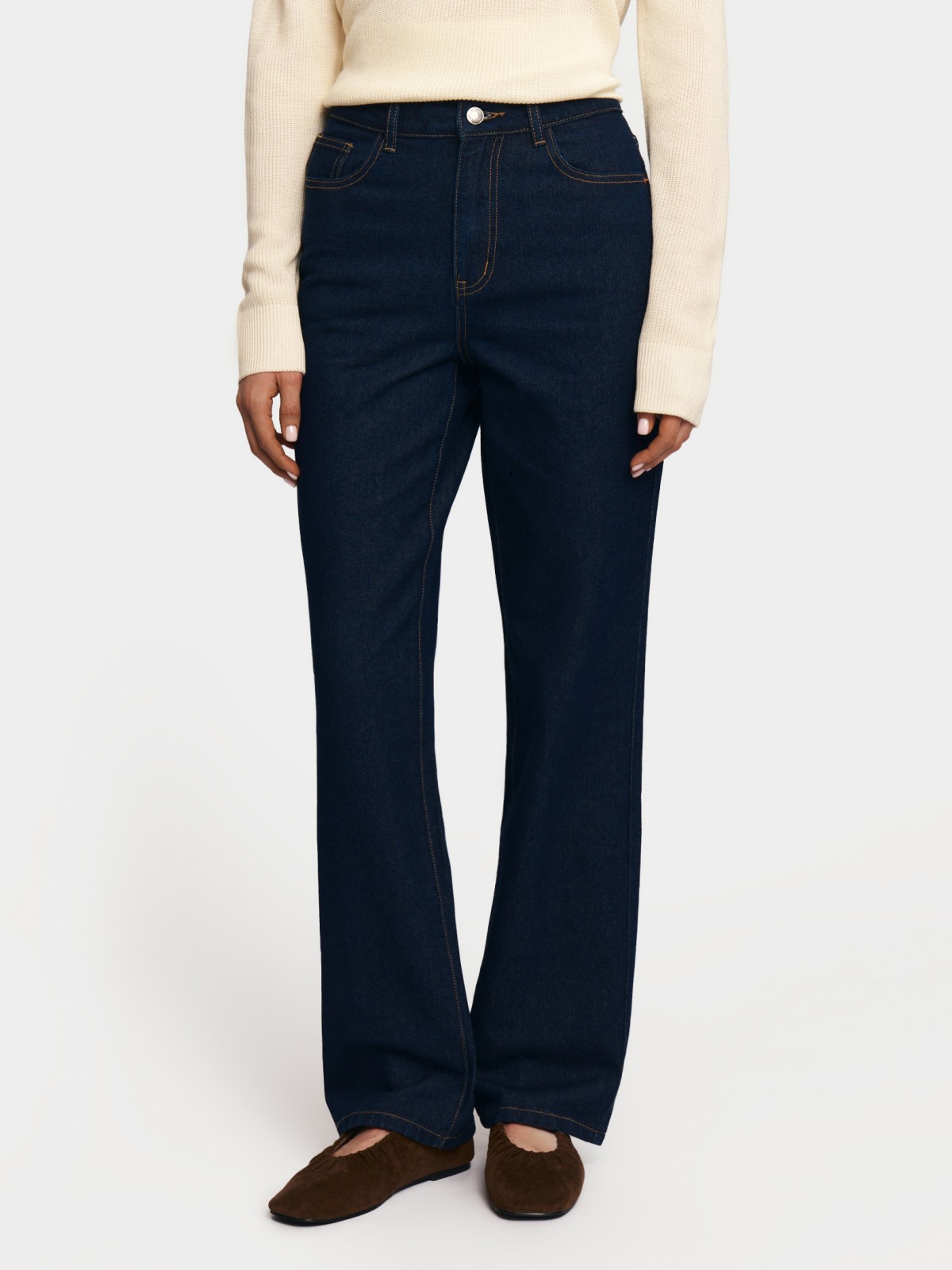 Джинсы прямого силуэта с высокой посадкой