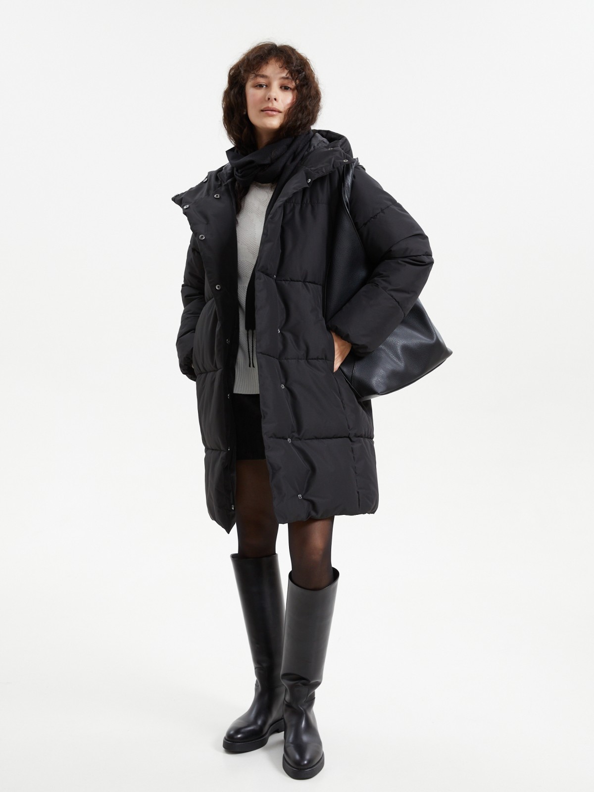 Тёплая куртка-пальто с капюшоном