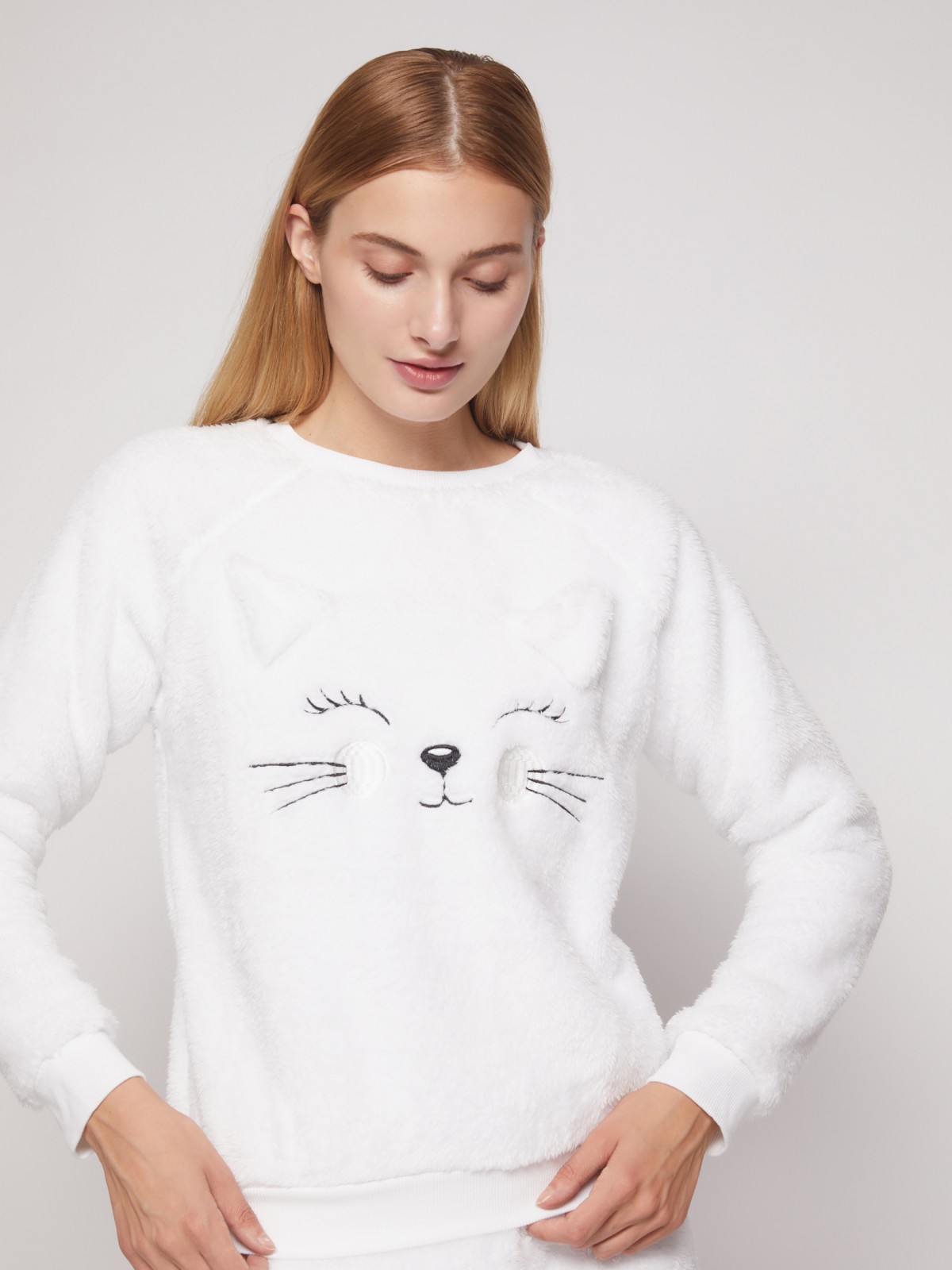Домашний костюм из искусственного меха