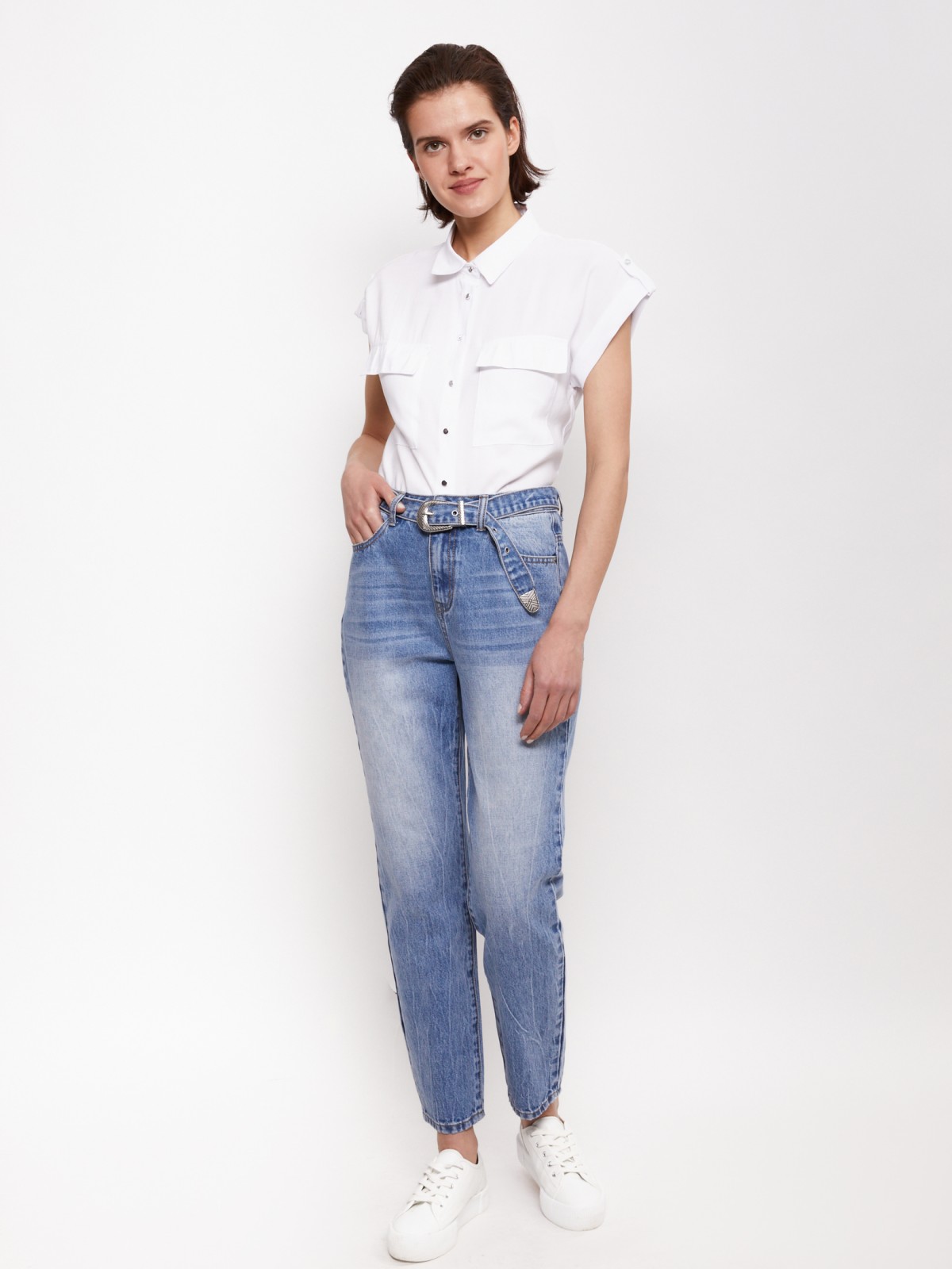 Джинсы силуэта Mom Fit