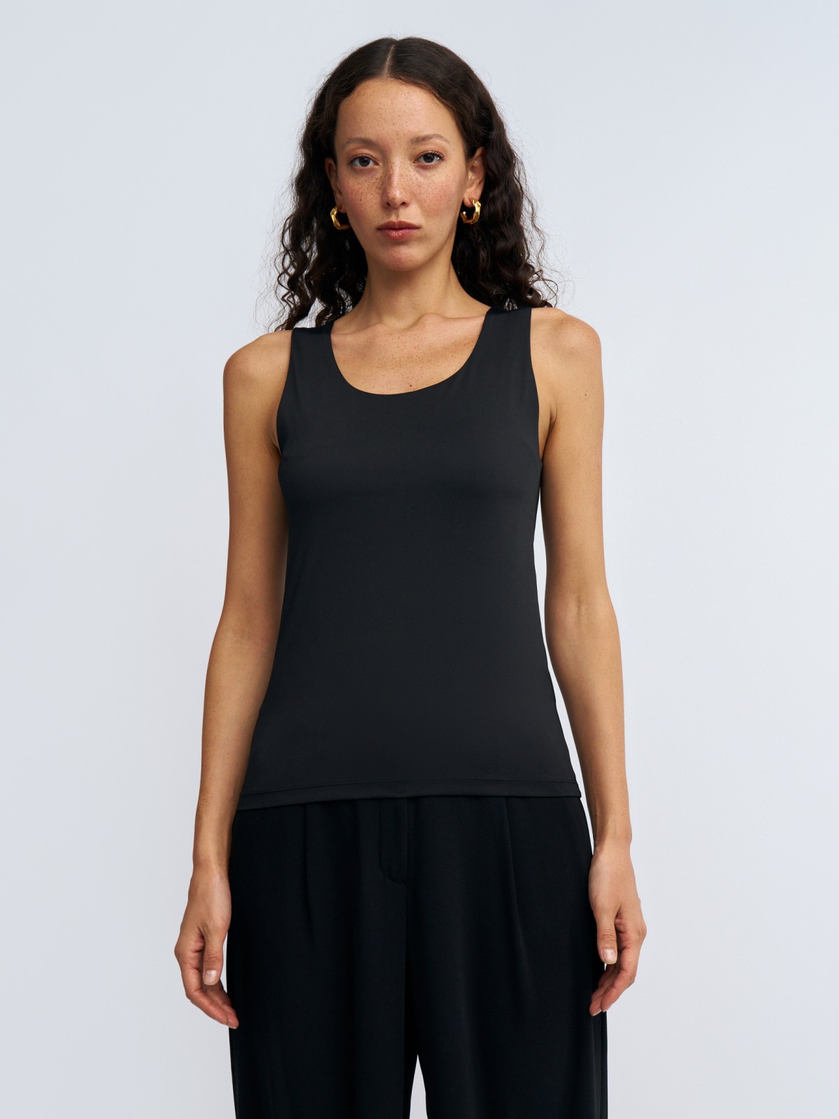 Бесшовный топ-майка без рукавов