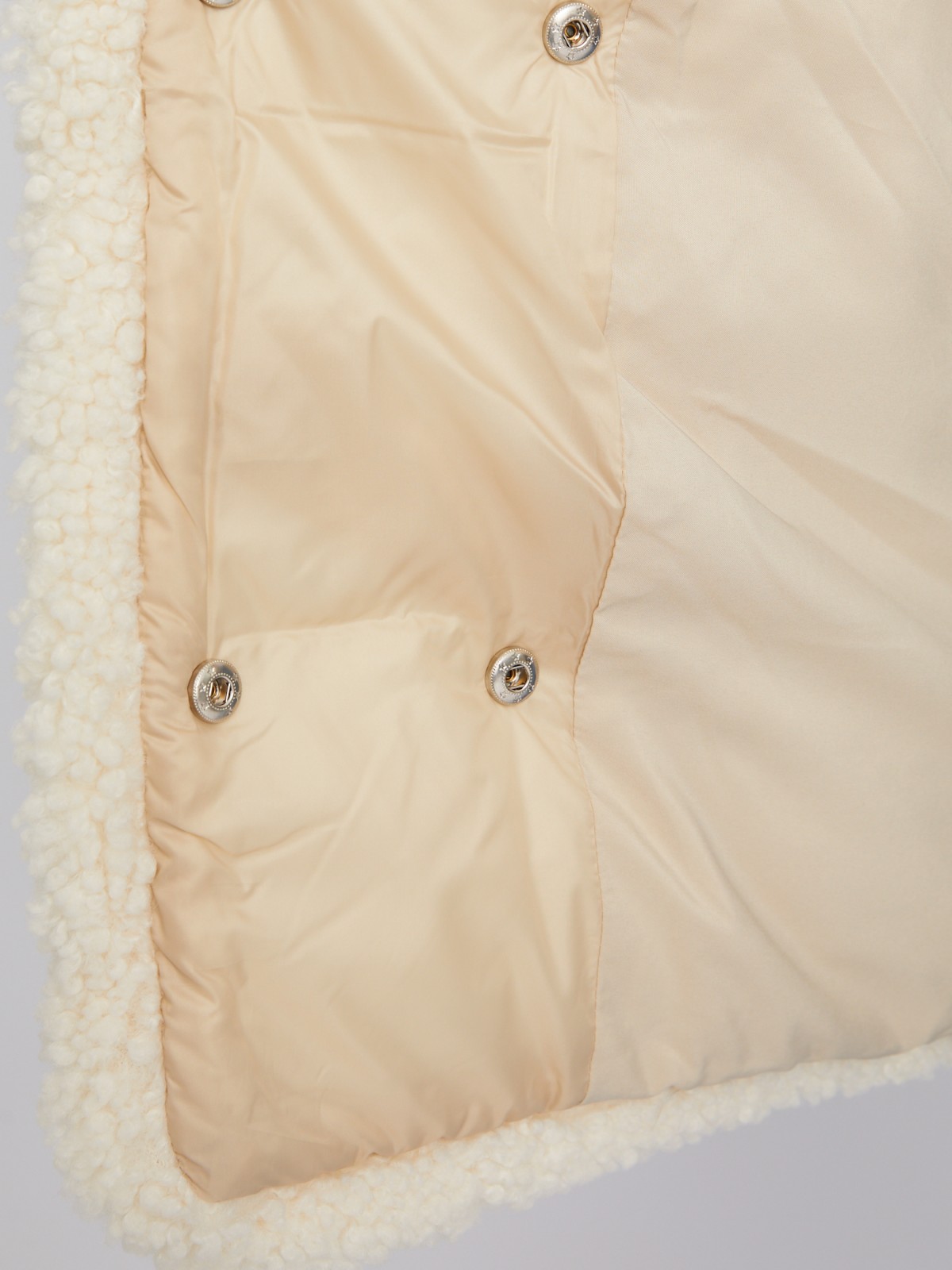 Утеплённая стёганая куртка с отложным воротником и отделкой из искусственного меха zolla 023335112354, цвет молоко, размер M - фото 5