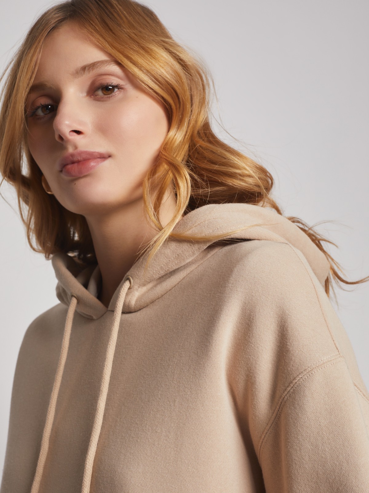 Худи с капюшоном