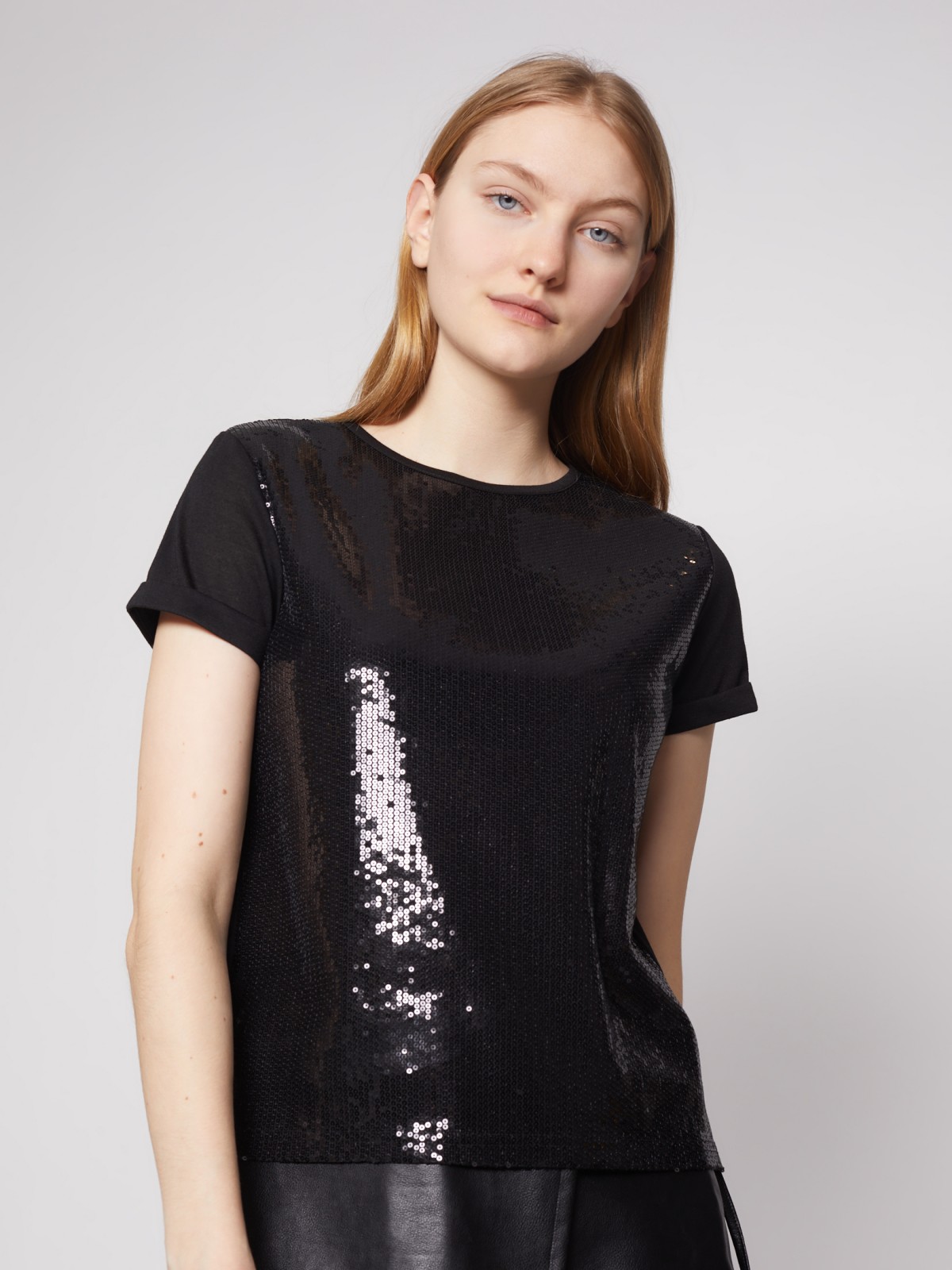 Женские футболки с пайетками или блестками — купить в интернет-магазине Ламода
