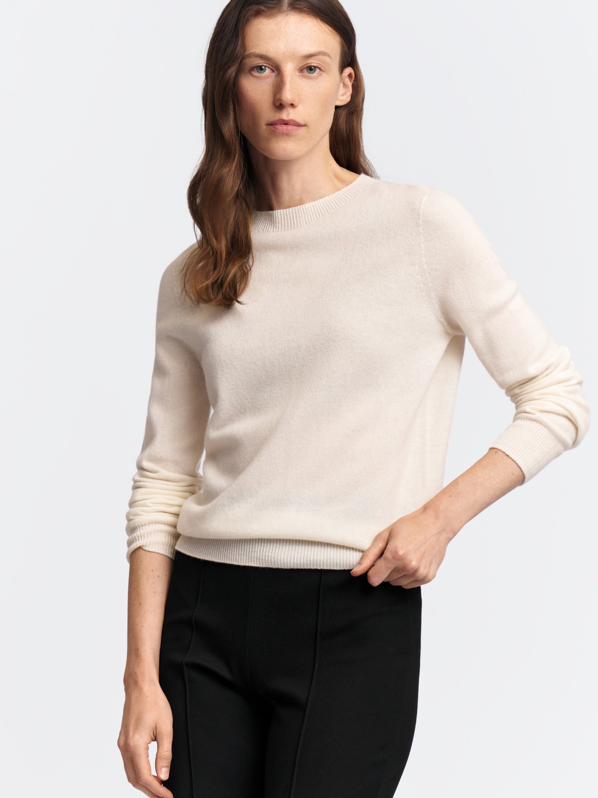 Шерстяной вязаный джемпер