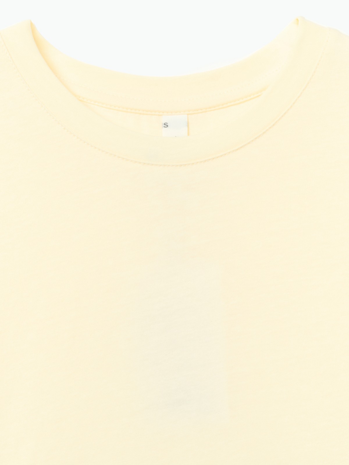 Однотонная футболка из хлопка