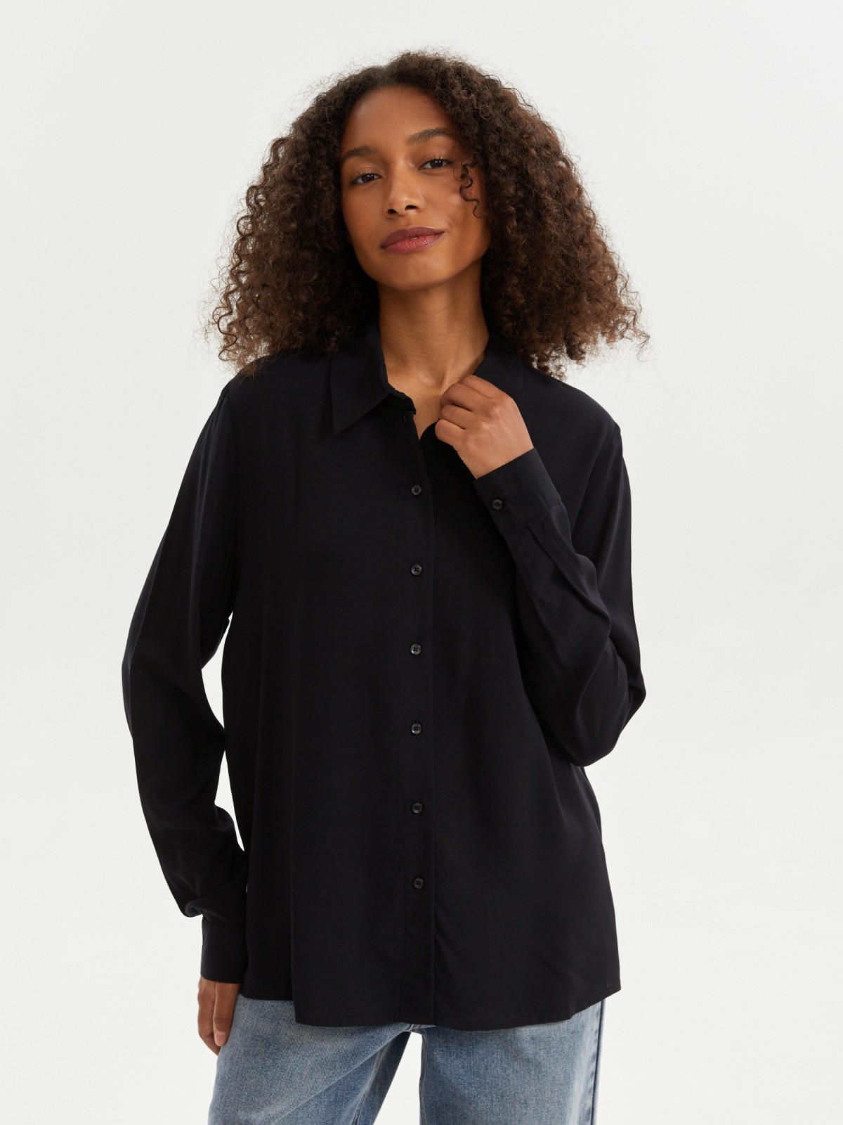 Офисная рубашка из вискозы с длинным рукавом