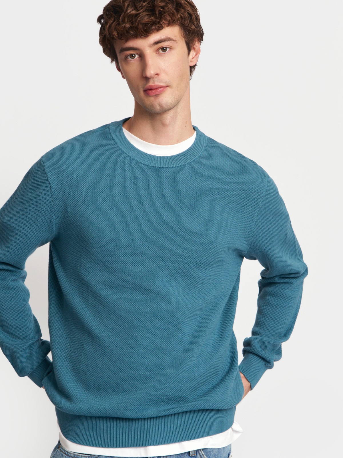 Тонкий трикотажный джемпер из хлопка 2599₽