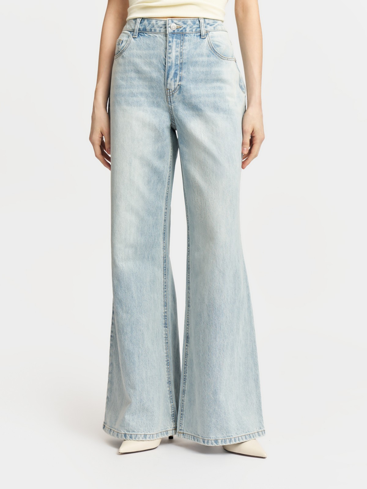 Джинсы силуэта Bootcut с высокой посадкой