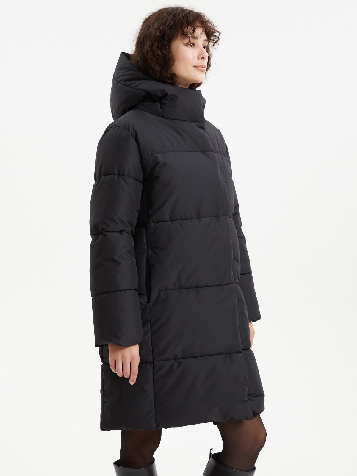 Тёплая куртка-пальто с капюшоном