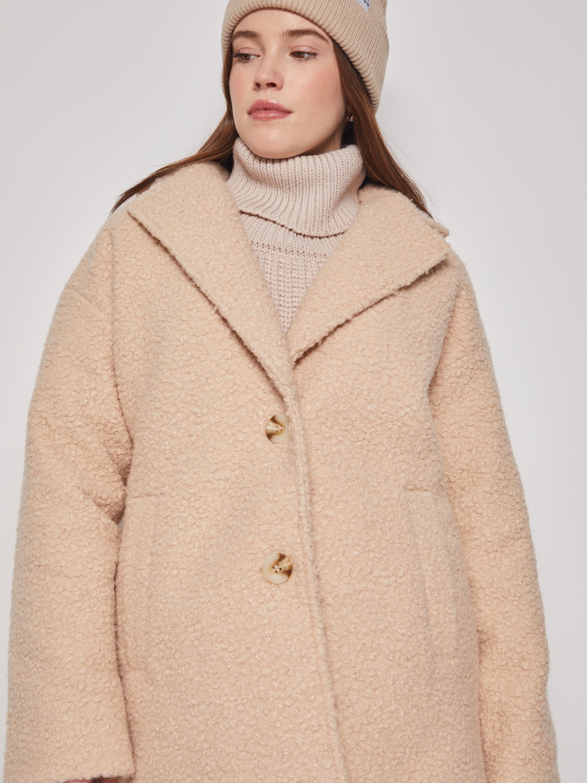 Плюшевое пальто оверсайз