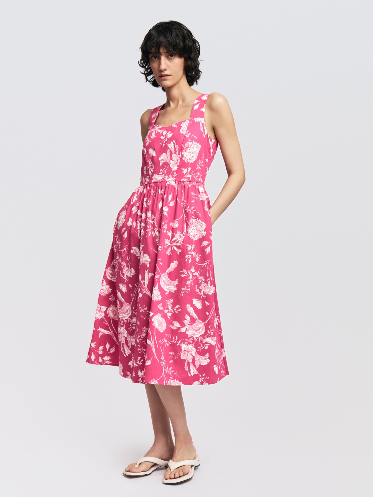 Сарафан из хлопка с цветочным принтом