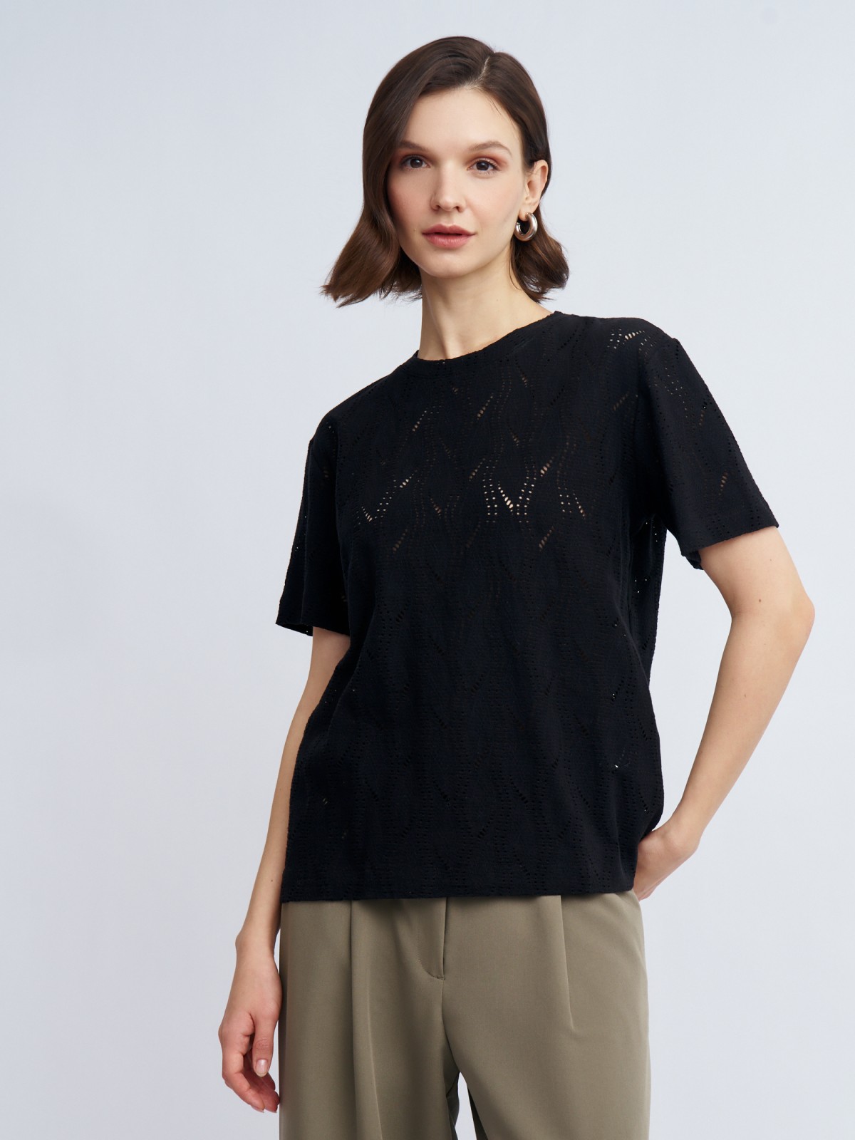 Ажурная футболка из хлопка