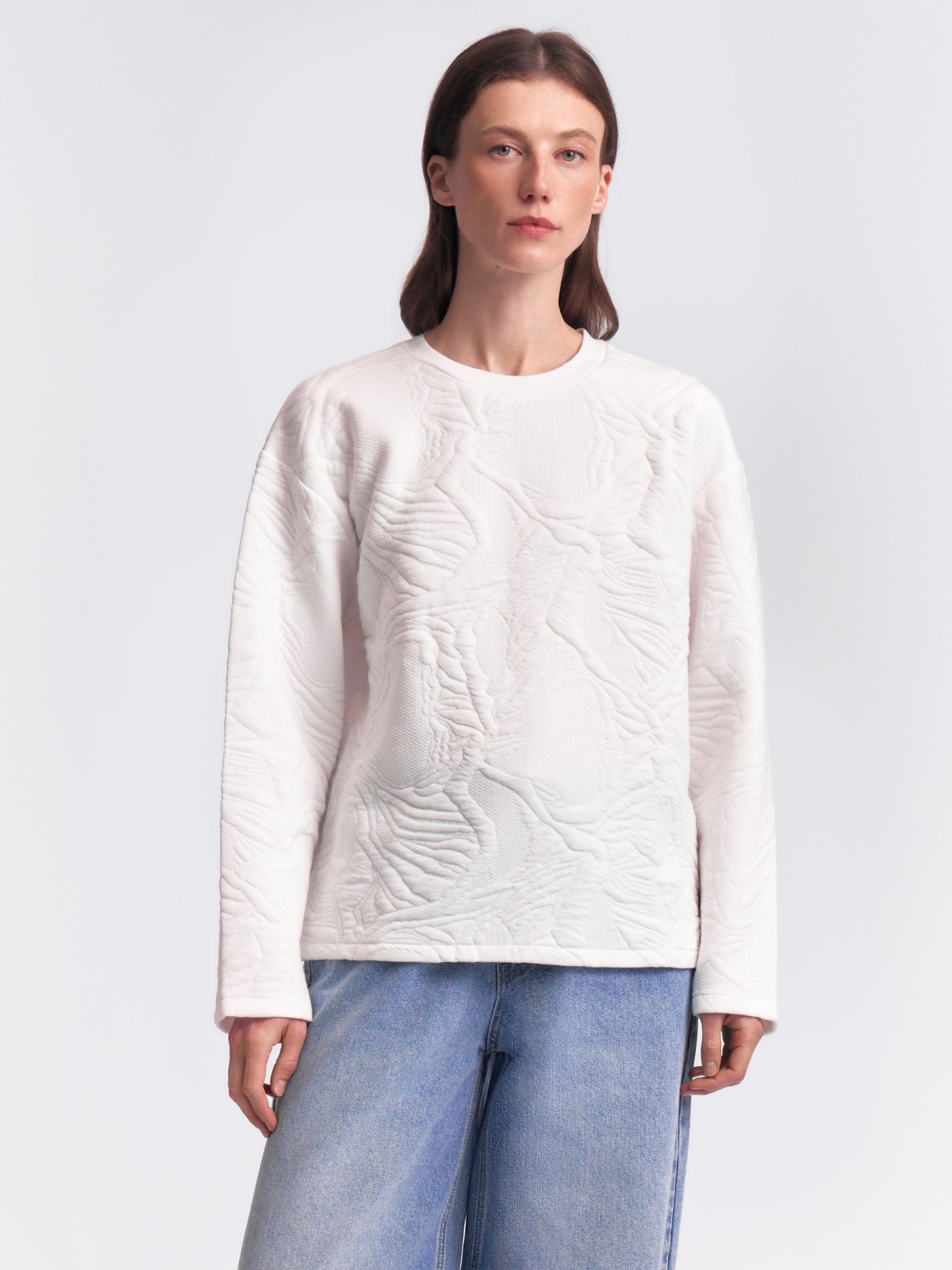 Свитшот с фактурным узором