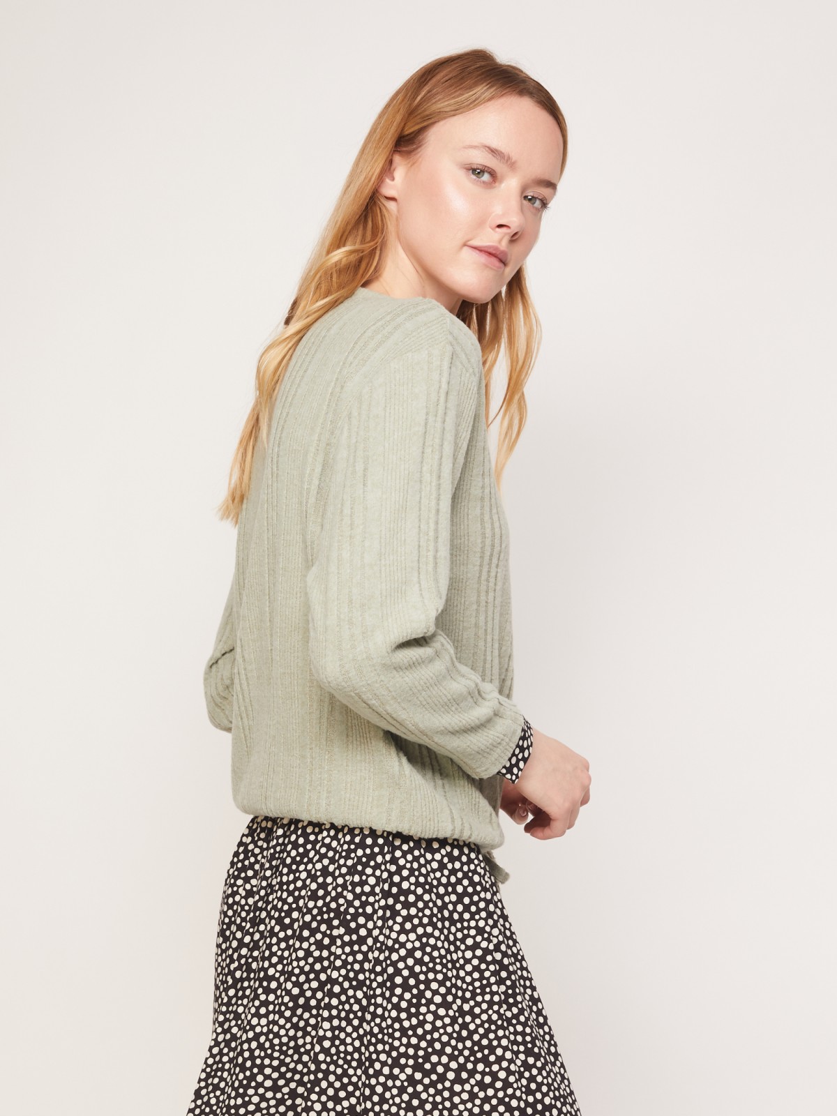 Джемпер объемного силуэта