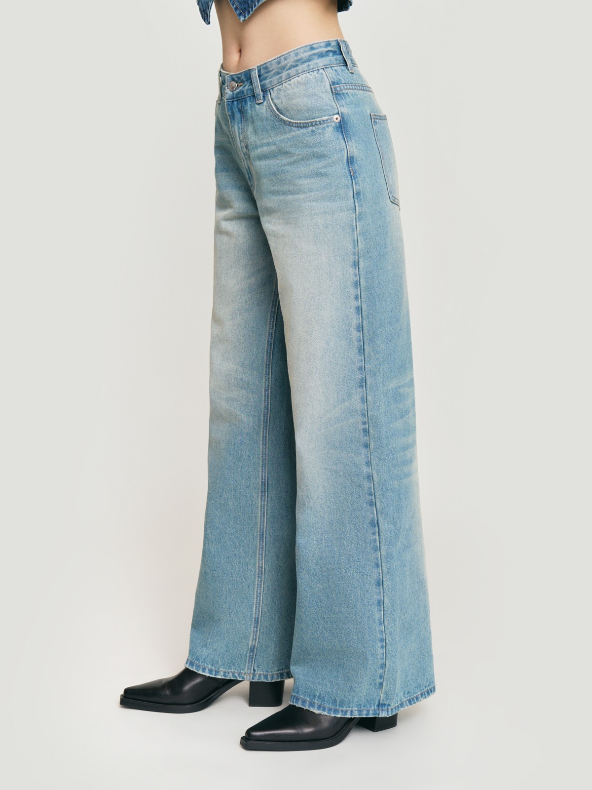 Джинсы силуэта Wide с посадкой Loose